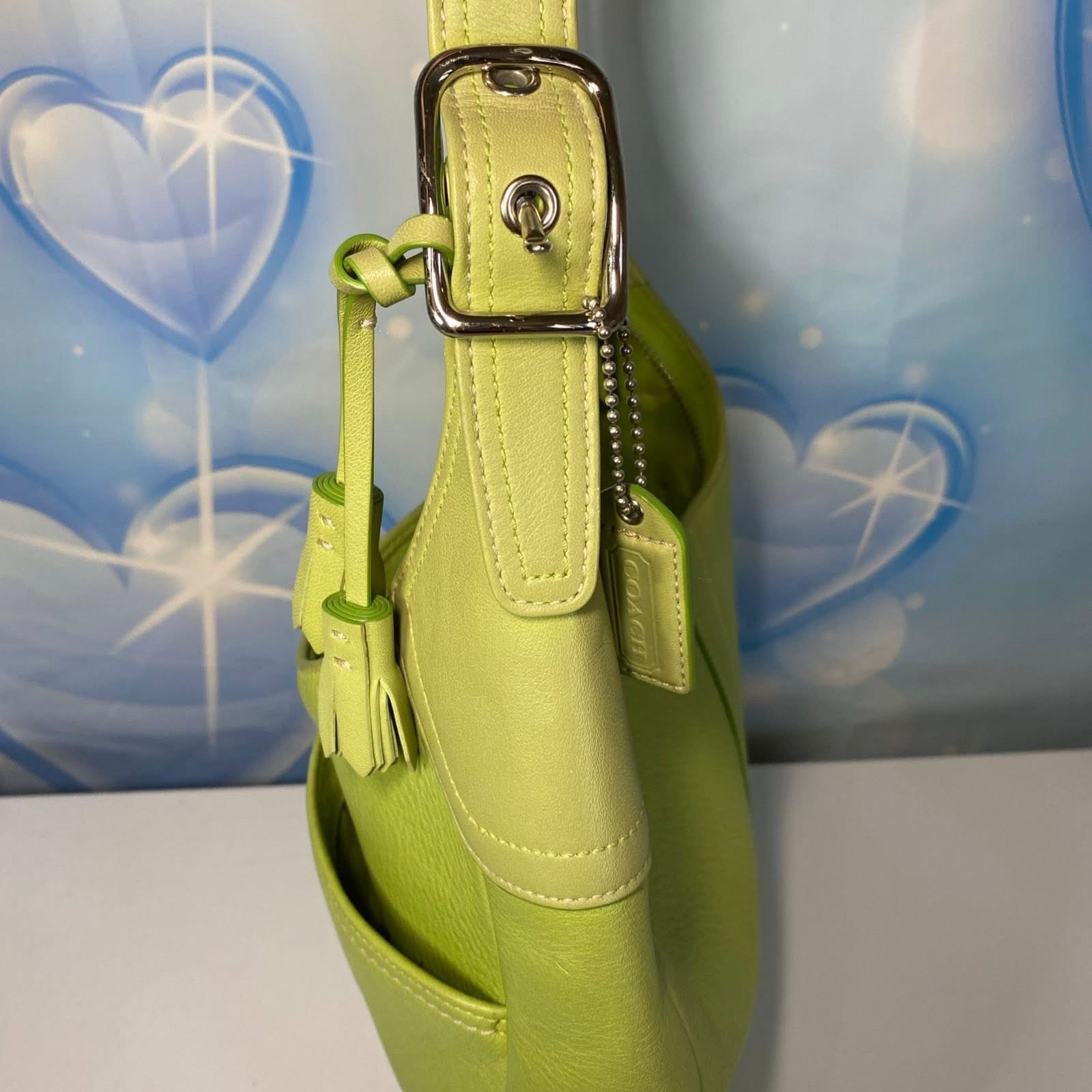 Vintage Coach Soho Shoulder Bag Lime Green Ergo Pebble Leather Y2K