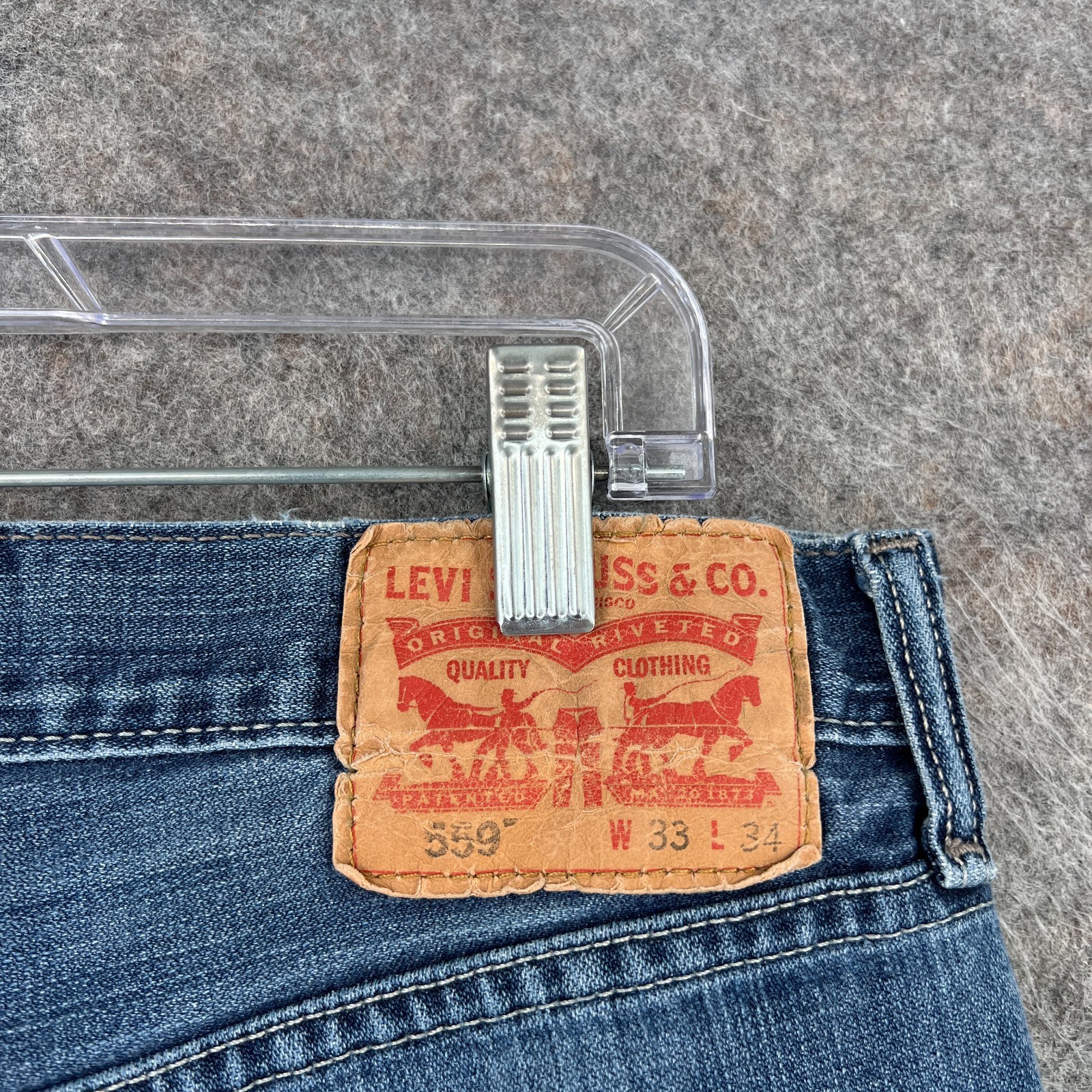 Levi’s 559 Jeans Men 33×34 Blue Relaxed Straight 100% Cotton Medium Wash Denim