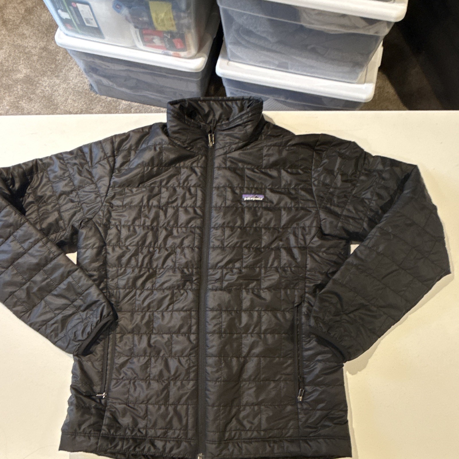 Patagonia Men’s Black Puffer Jacket M Insulated Zipped Pockets Zip Stand-Up