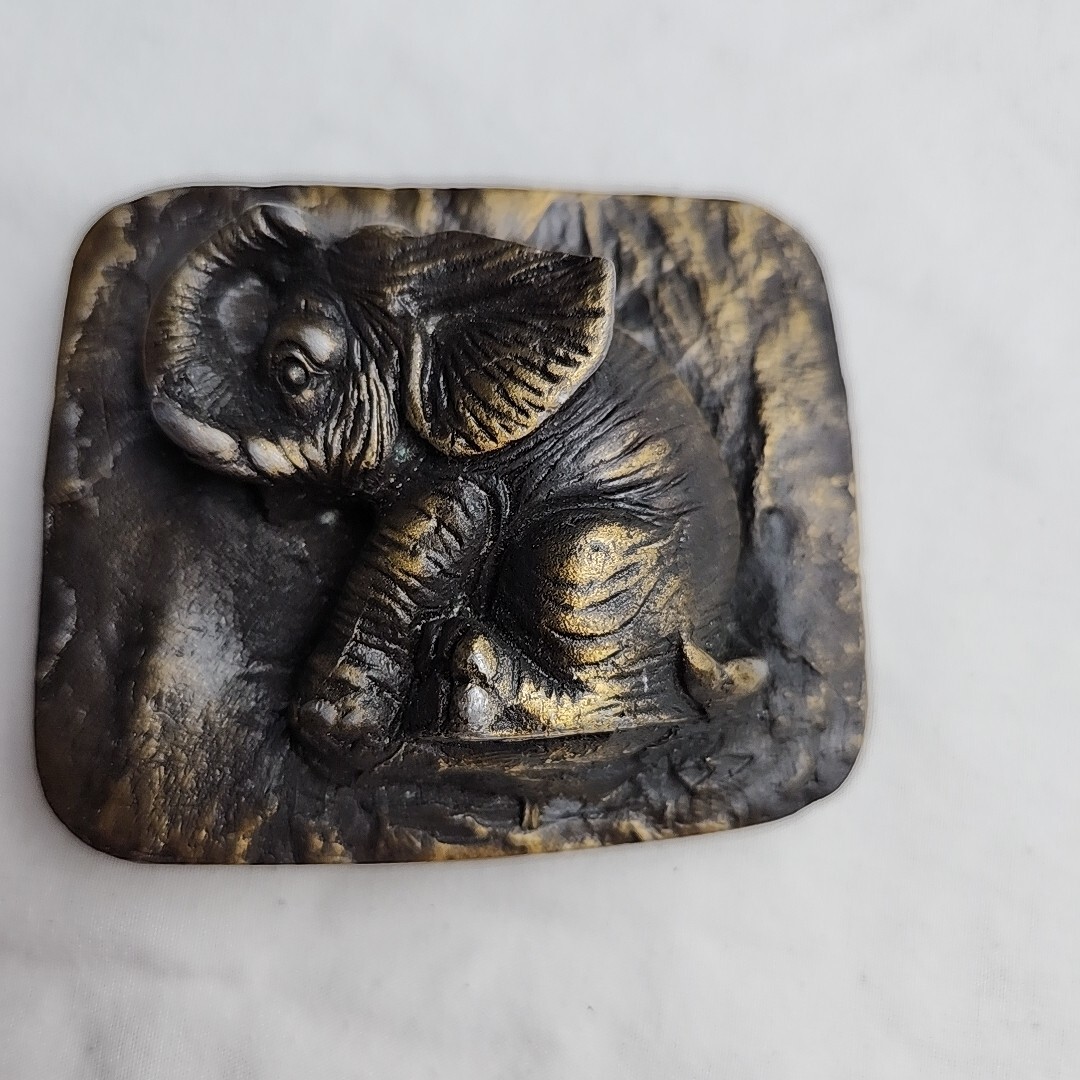 Vintage Elephant Belt Buckle Bowerie Lane Brass Rectangle 2.5in By 2.25in