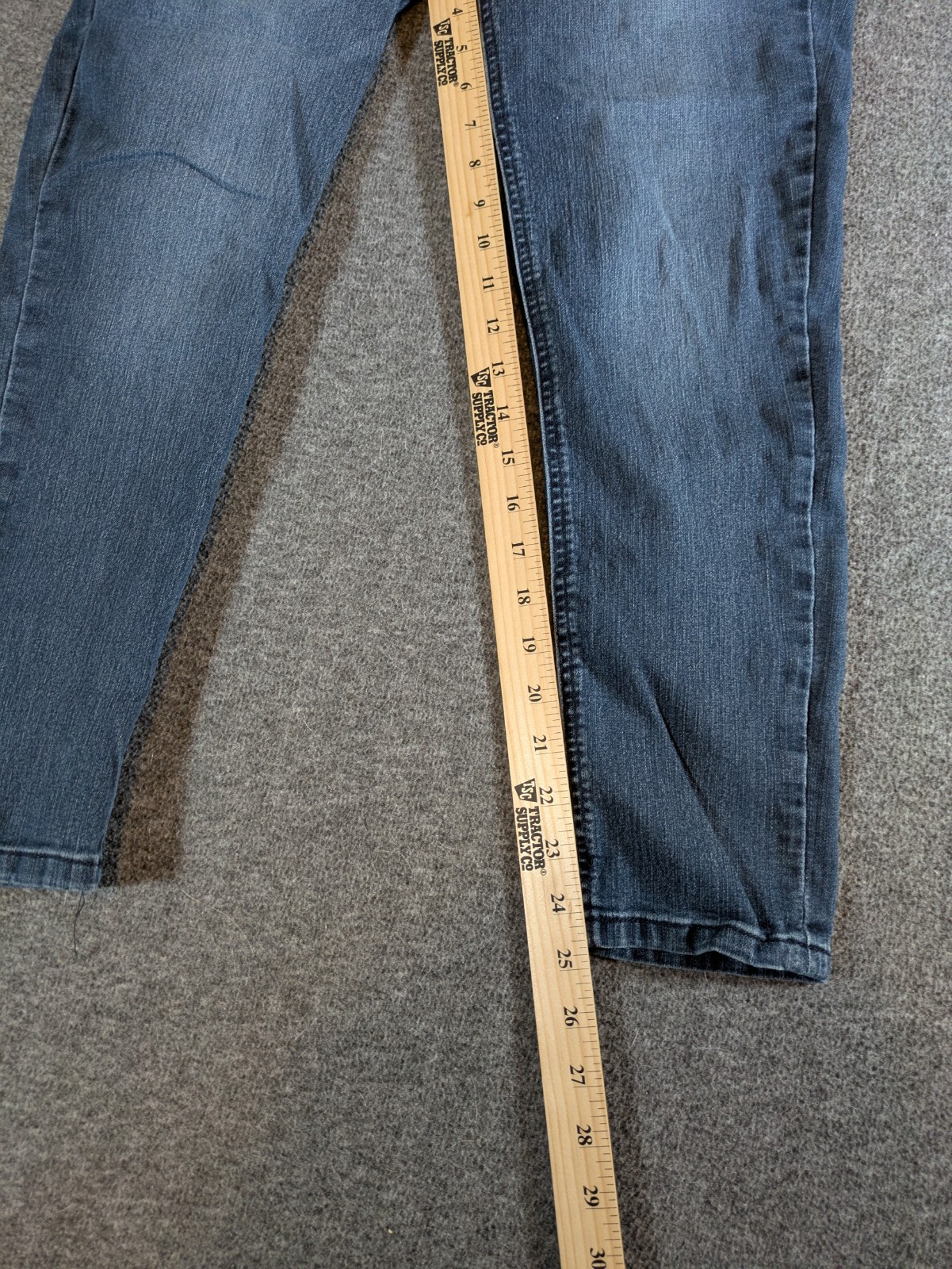 Democracy Jeans Women’s AB Technology Comfort Skinny Size 6 Dark Wash