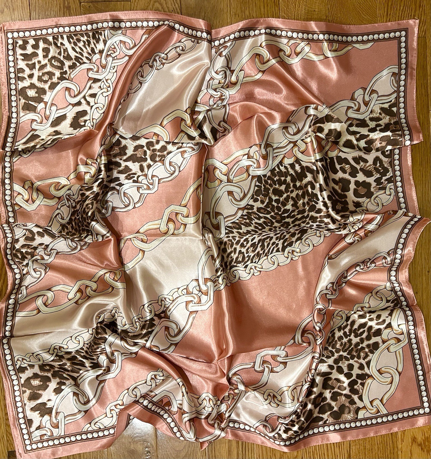 CLASSIC Leopard&chain Print pink SQUAR SILKY SCARF hand rolled edges 35/35