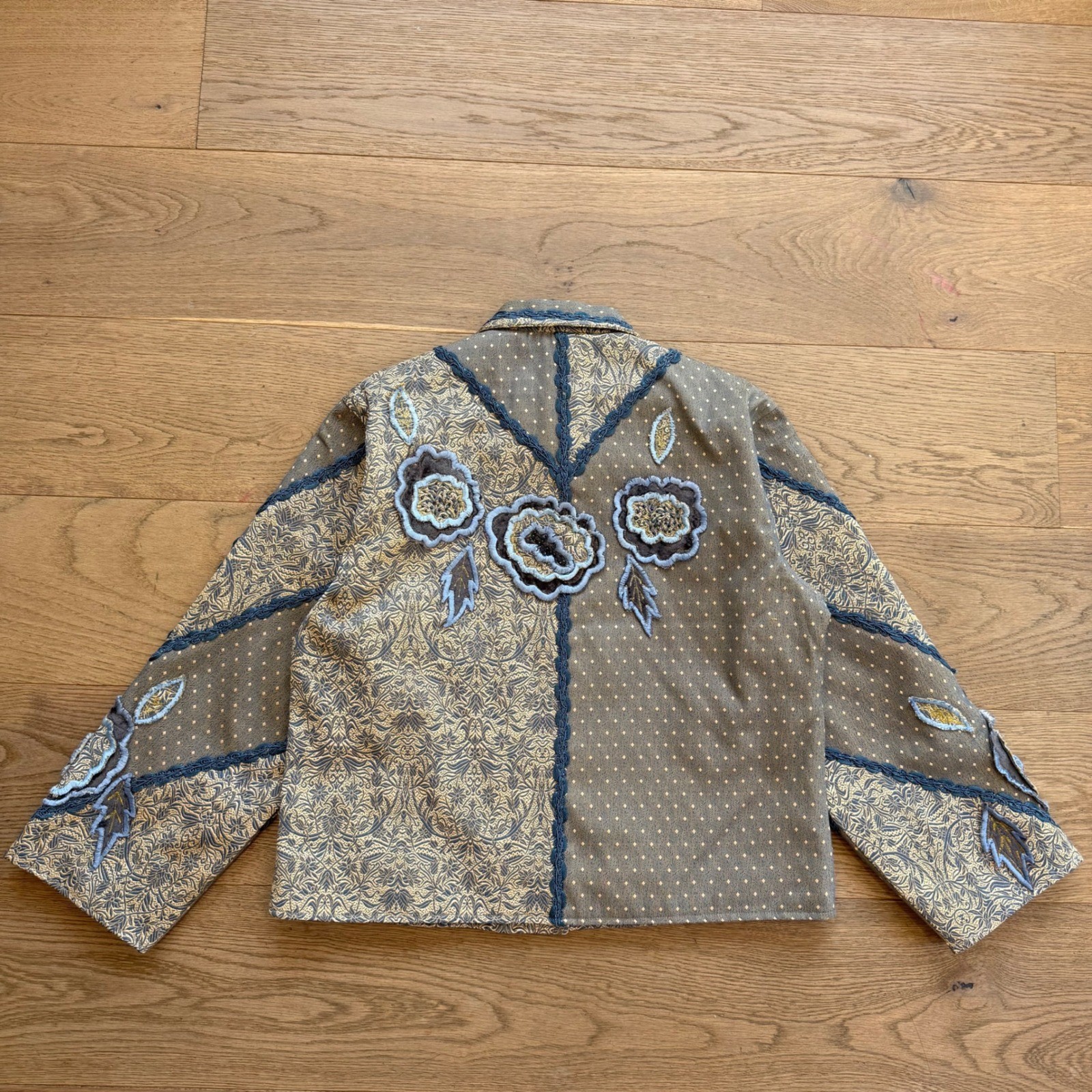 Silverstream Floral Applique Tapestry Jacket Blue Gold Cotton One Size Art Wear