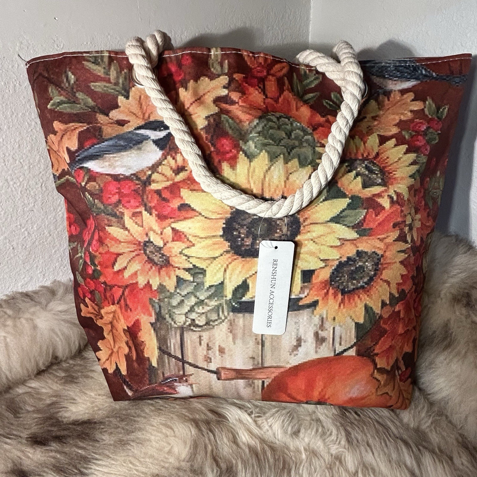NWT Renshun Fabric Zip Tote – Pretty Birds & Blooms Print