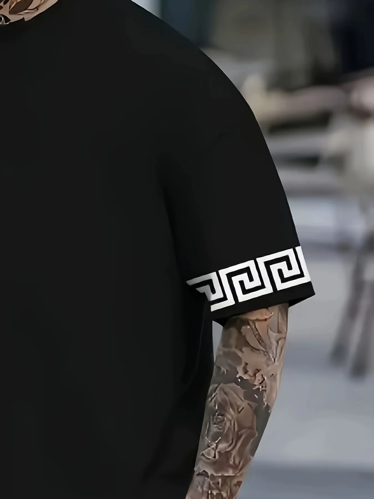 Men 2-Piece Set Summer Outfit Short Sleeve Sweatshirt T Shirts and Shorts Suits