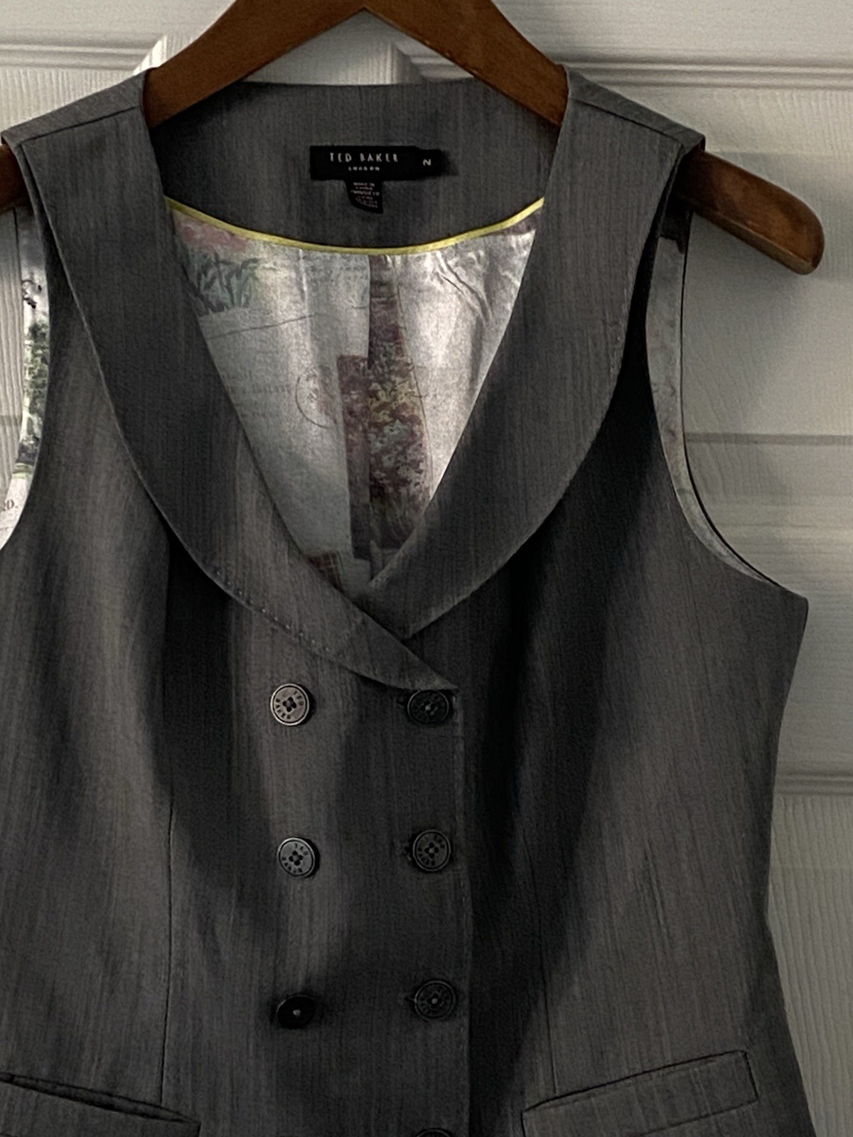 Ted Baker London Grey Herringbone wool rich 2-Piece Suit Lined Tailored Size 10