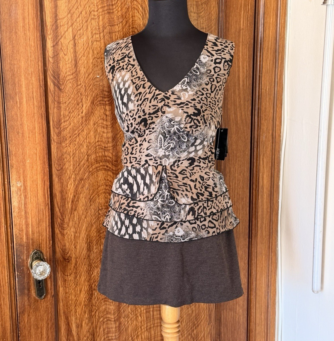 Animal Attraction True Y2K dead stock leopard cheetah print top ruffle Size 12