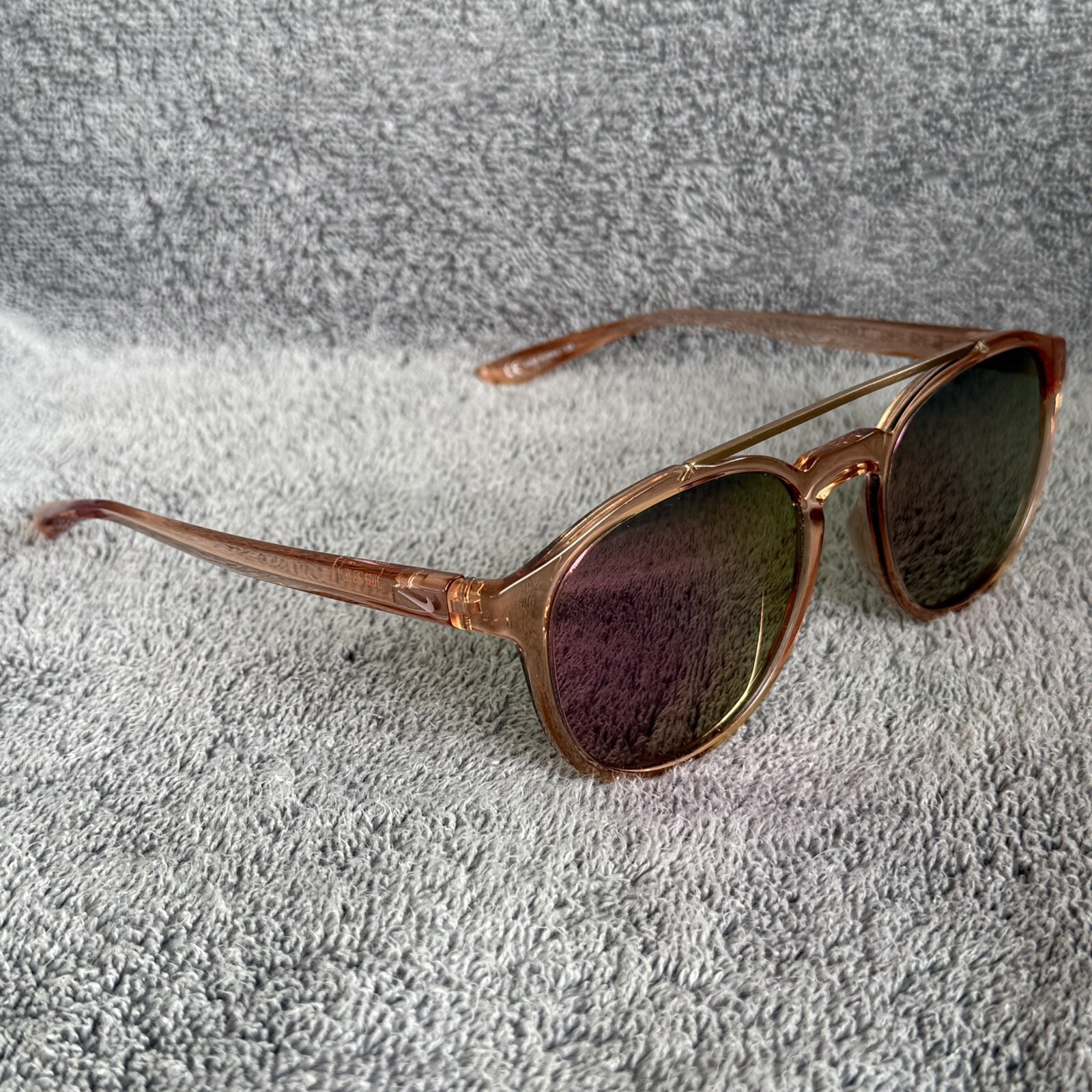Nike Kismet EV1203 656 Coral/Bronze Mirror Round Sunglasses 54-19-145 Swoosh