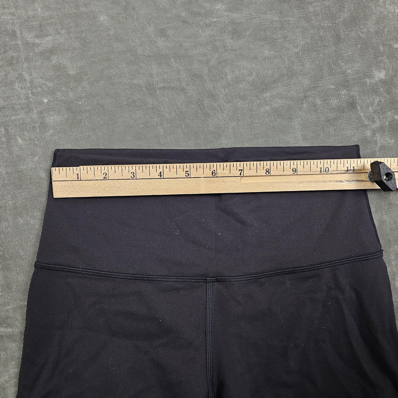Lululemon Align Shorts Womens 6 Black High Rise Biker 6in Yoga Athletic Gym