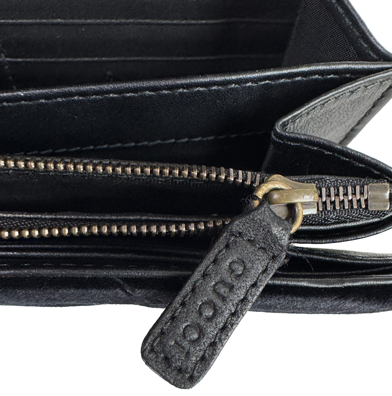 Gucci Auth Black Velvet Leather GG Marmont Mini Chain Strap Bag Wallet Crossbody