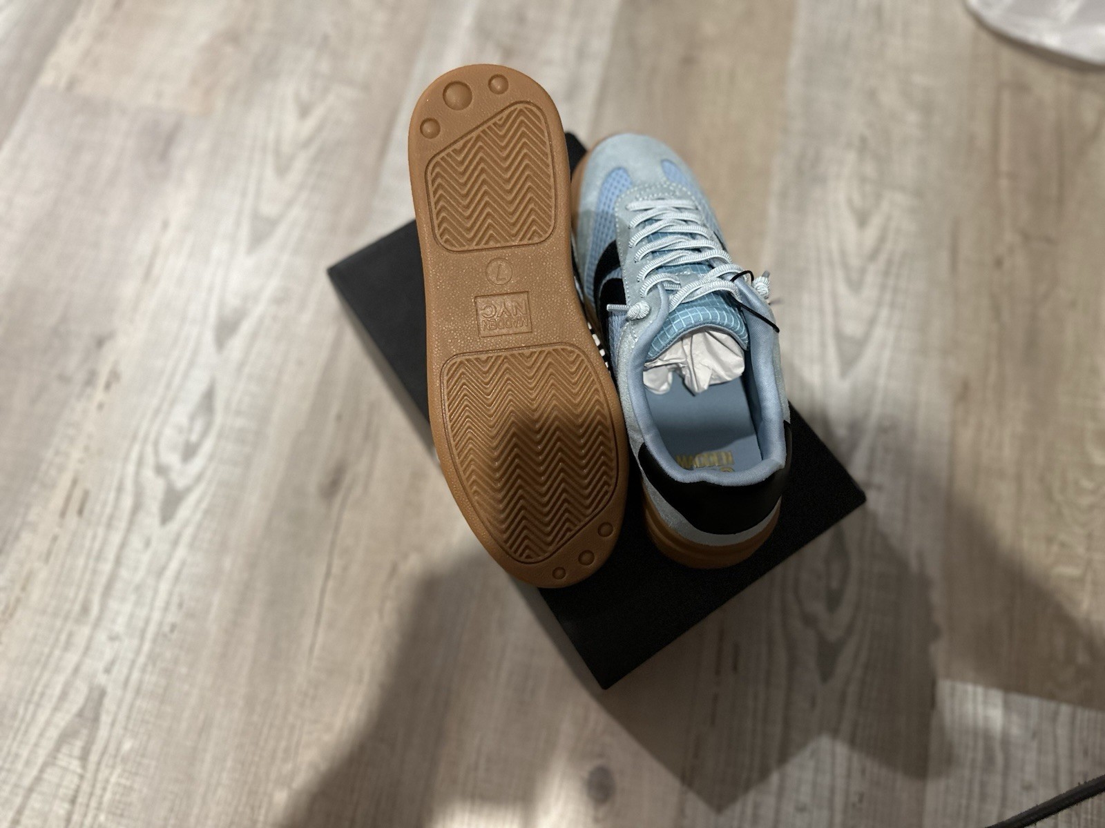 Madden NYC woman’s Light Blue/Black Colorblock Low Top Lace-Up Gum Sole