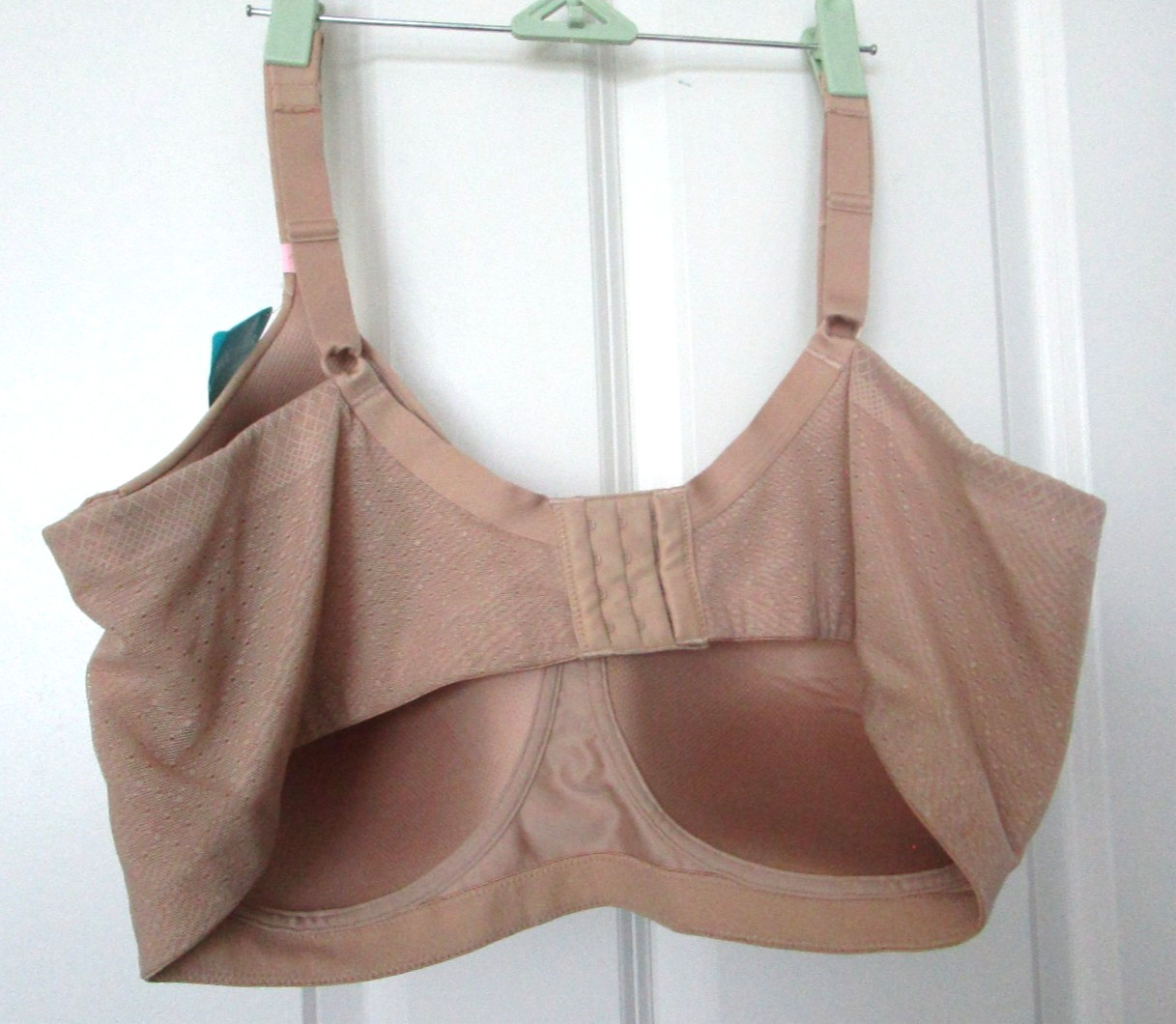 Vanity Fair 71265 Breathable Luxe Full Figure Wirefree Bra Honeybeige 44D NEW