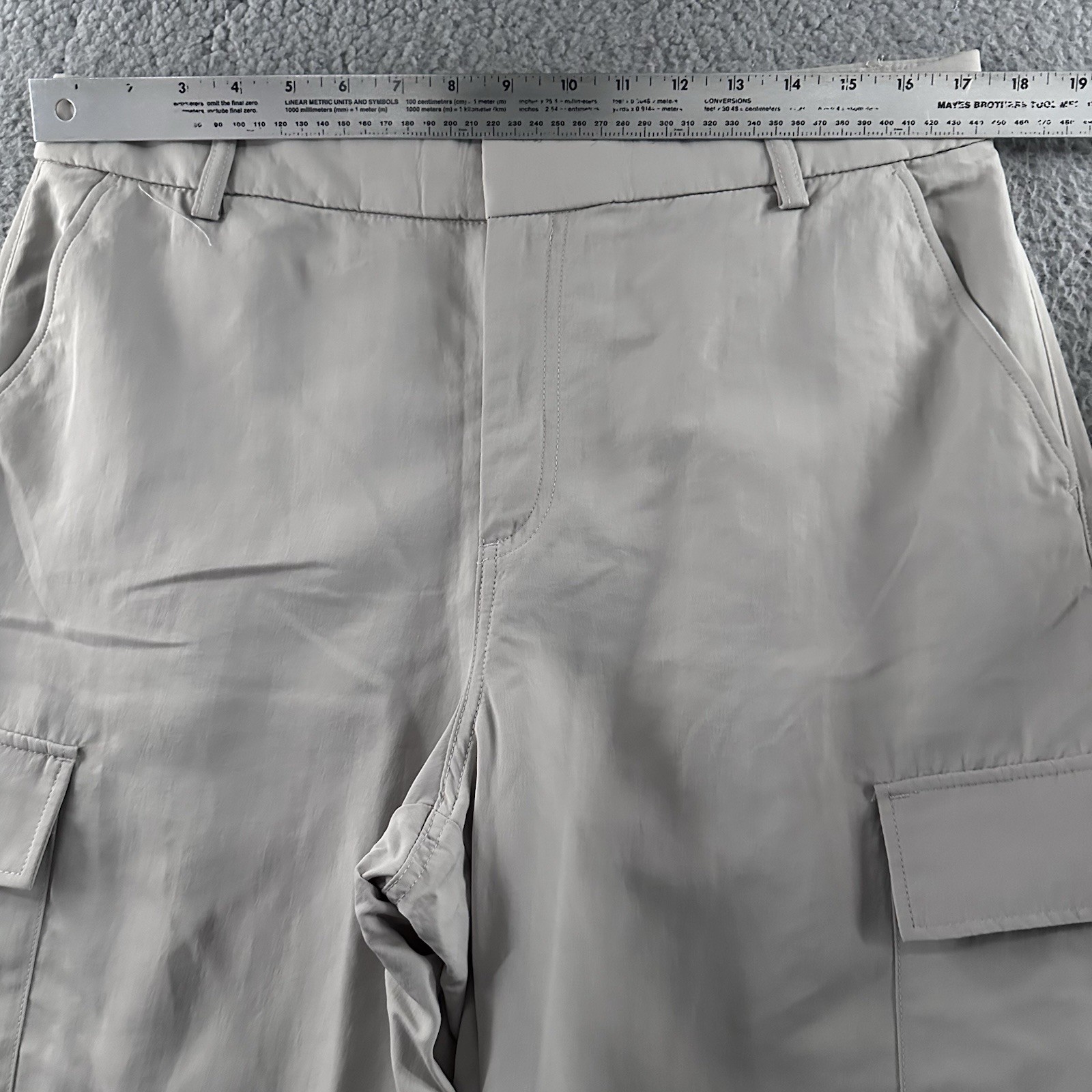 H&M Divided Womens Pants Beige Size 14 Parachute Pant Cargo 100% Polyamide
