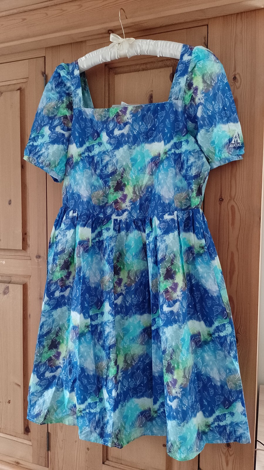 BNWT DISNEY STORE AVATAR GLAZED COTTON DRESS – LINED – XL / 18-20.