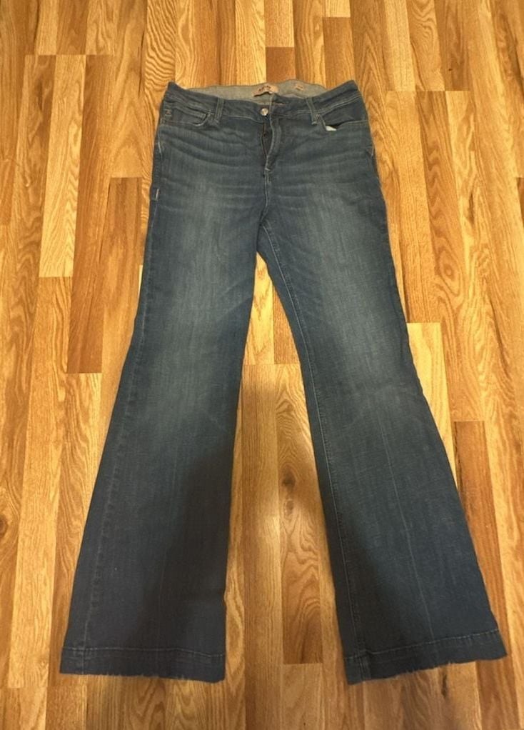 Ariat R.E.A.L. Denim Women’s Mid-Rise Flare Leg Jeans Size 31R