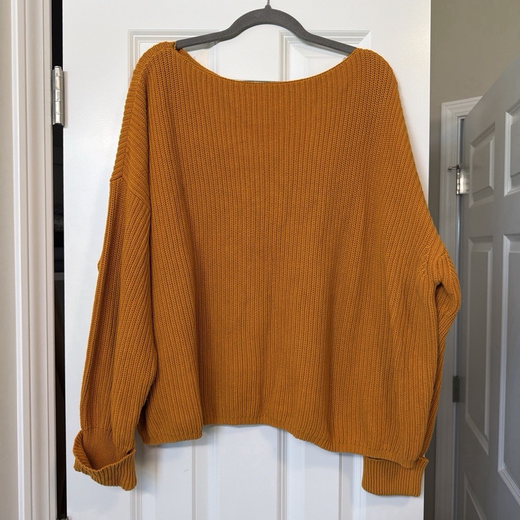 French Connection Women’s Medium Mustard Yellow Chunky Knit Sweater Oversized