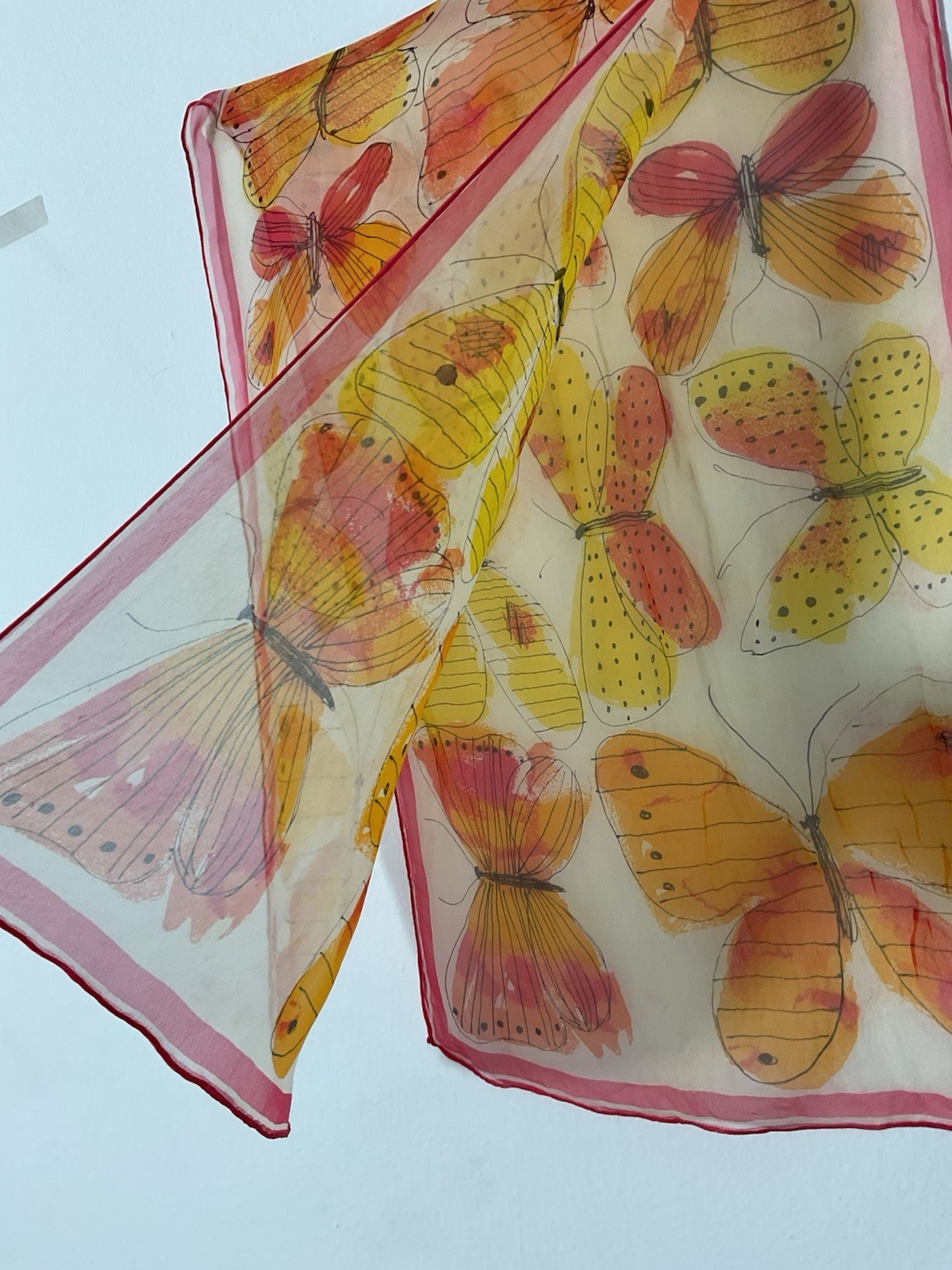 # VERA women’s Stunning Silk Scarf W Vibrant Butterflies Print 44″/15″ G.CON
