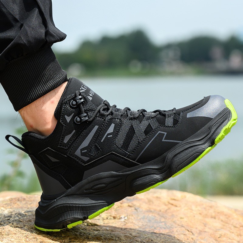Indestructible Safety Work Shoes Steel Toe Breathable Work shoes Mens’ Sneakers