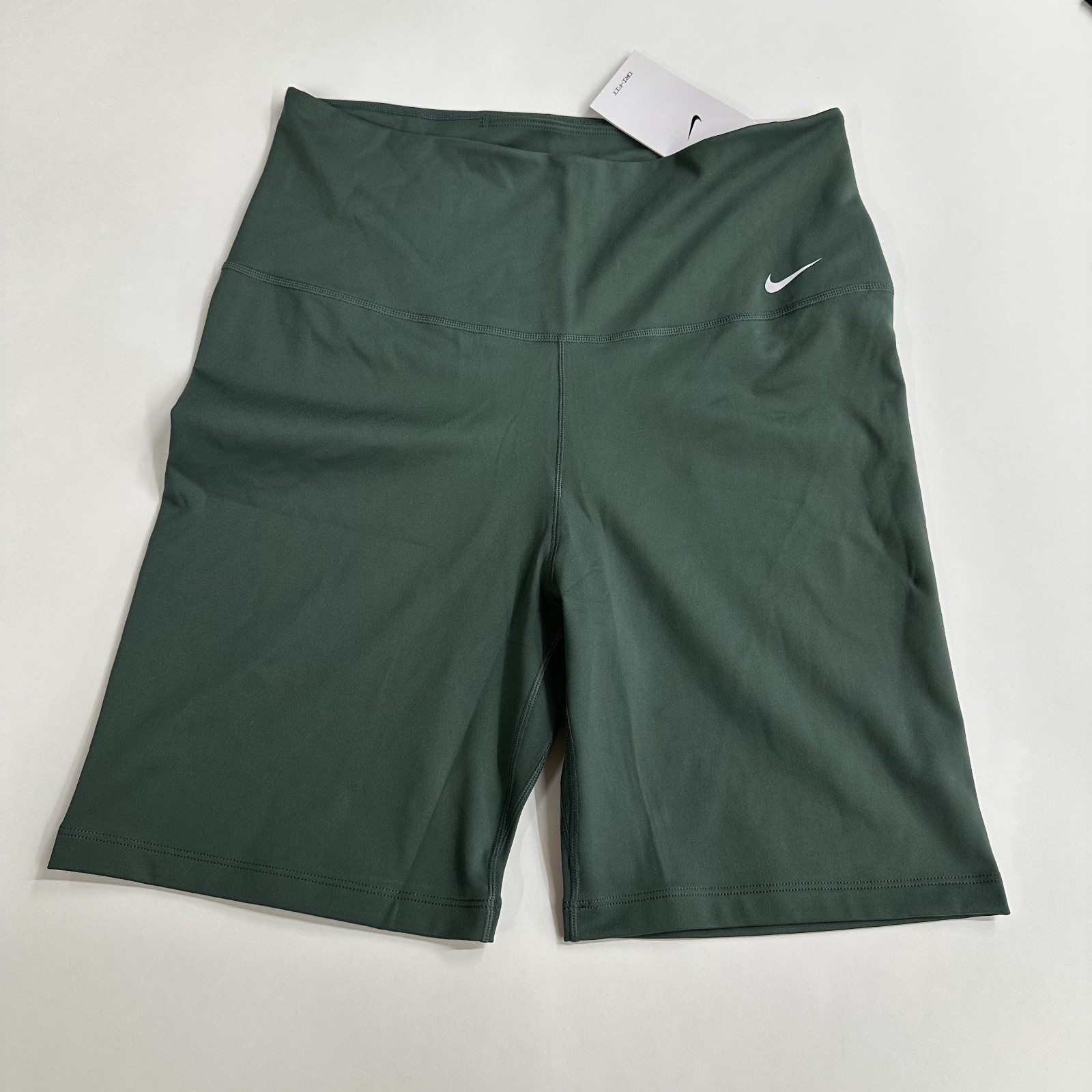 NIKE WOMEN’S ONE TRAINING BIKE SHORTS SZ M GREEN 7 IN HIGH DV9022-338 DRI-FIT