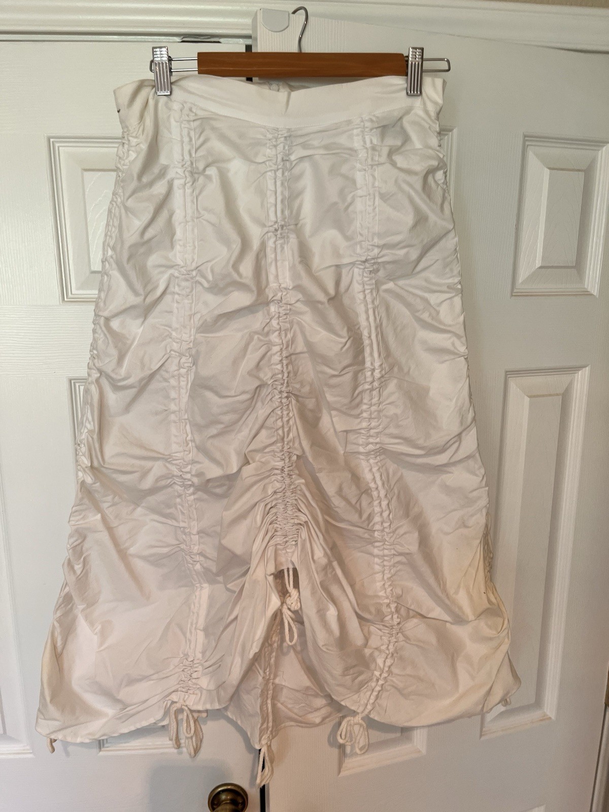 Parachute White Skirt Large With Toggles (Maria)