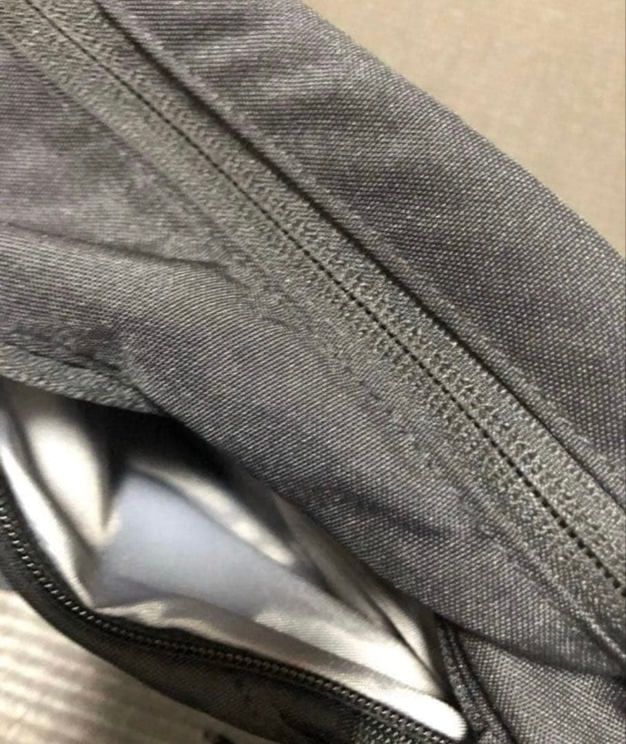 Patagonia Atom 8L Body Bag Hiking Lightweight Bag
