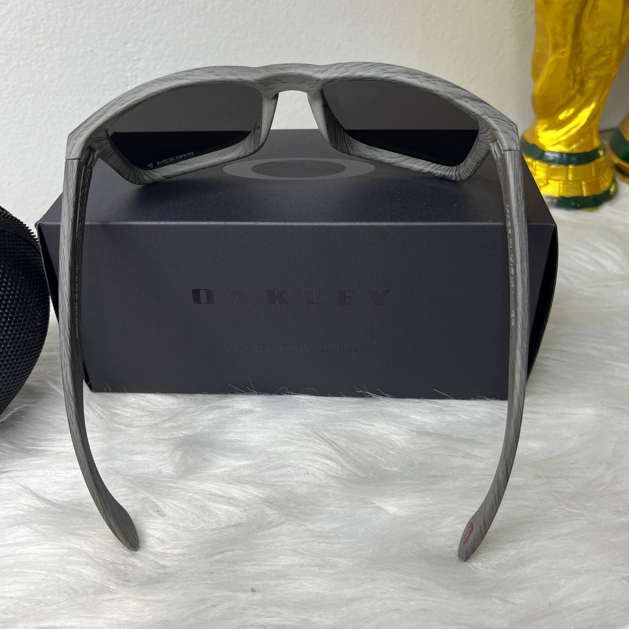 Oakley Holbrook Polarized Sunglasses Grey Woodgrain Frame Silver Mirror UV New
