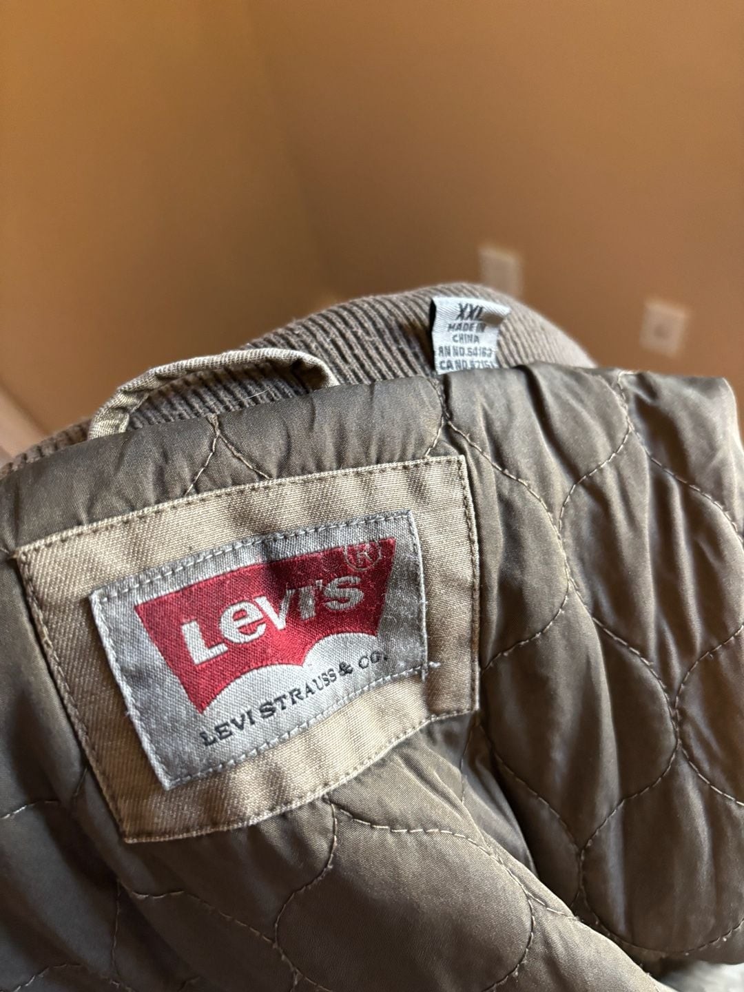 Levi’s Men’s Quilted Lined Canvas Field Jacket Olive Green
