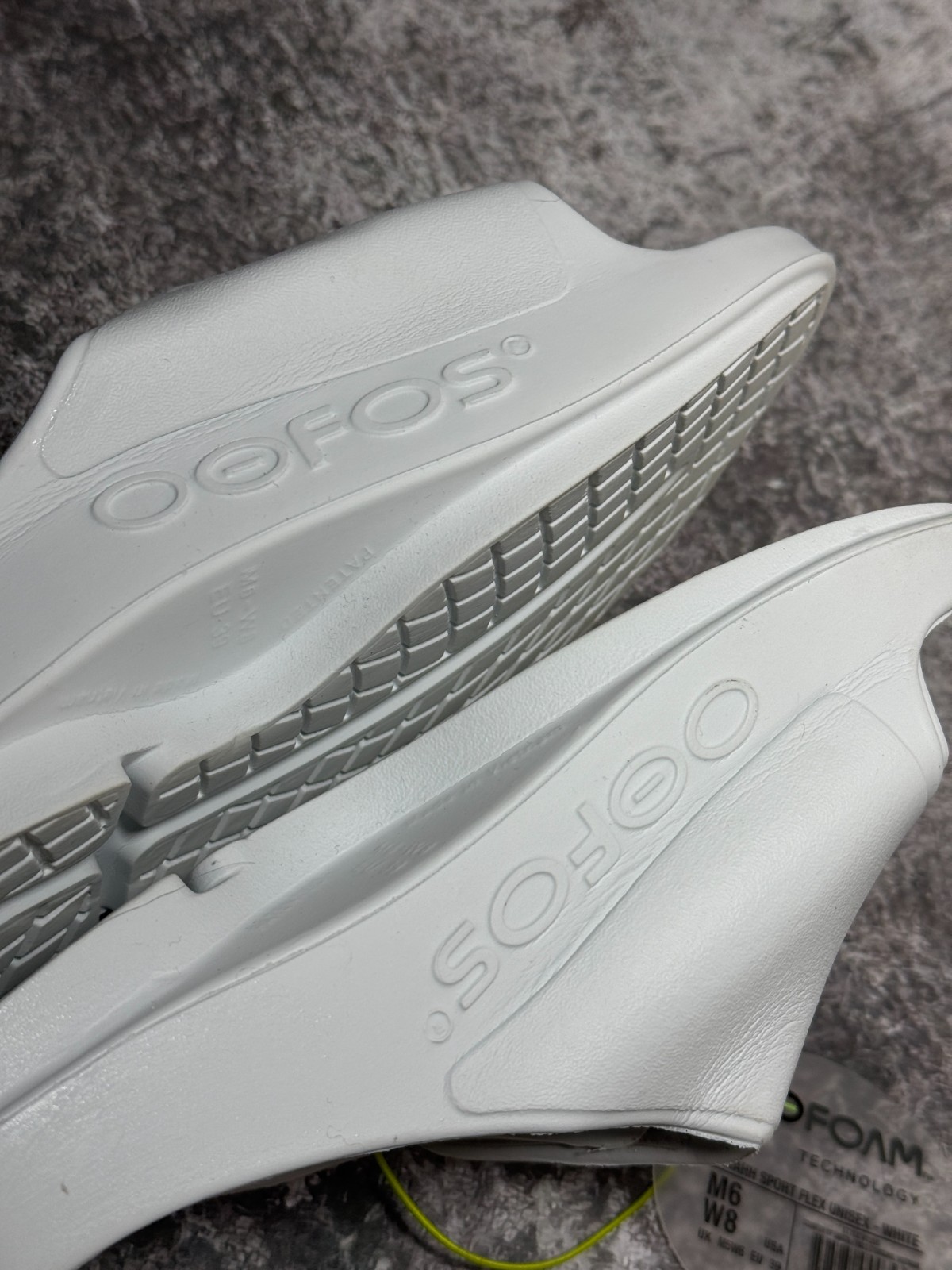 OOFOS OOahh Sport Flex Slide White Unisex size US M6 W8 EU 39