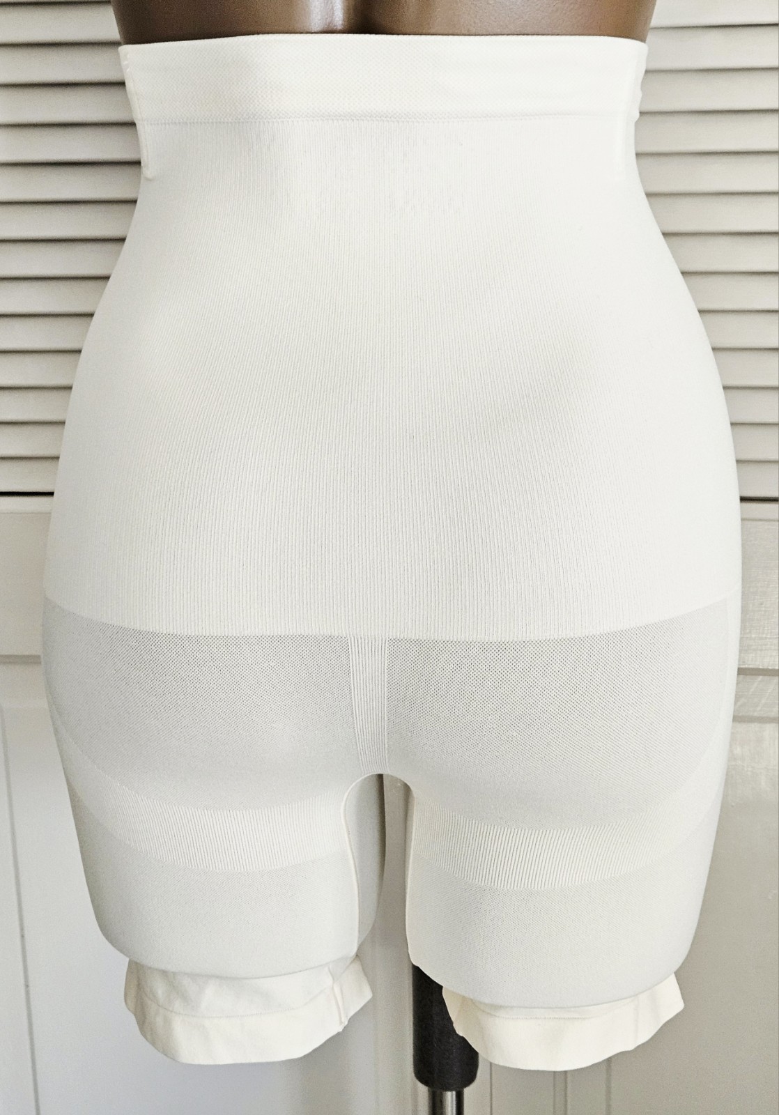 NWT Shapermint Essentials High Waisted Shaper Short M/L #55021 Beige
