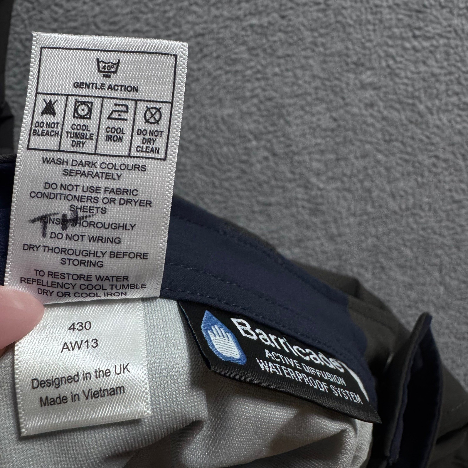 Rohan Men’s Barricade Cargo Trousers Waterproof Stretch Outdoors Hiking Sz. 34