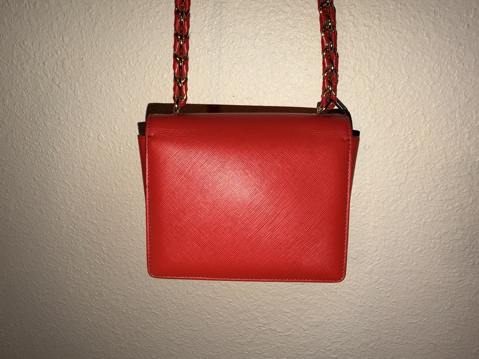 Salvatore Ferragamo Red Small Crossbody Bag Chain Strap Bow Turn Lock Cert mini