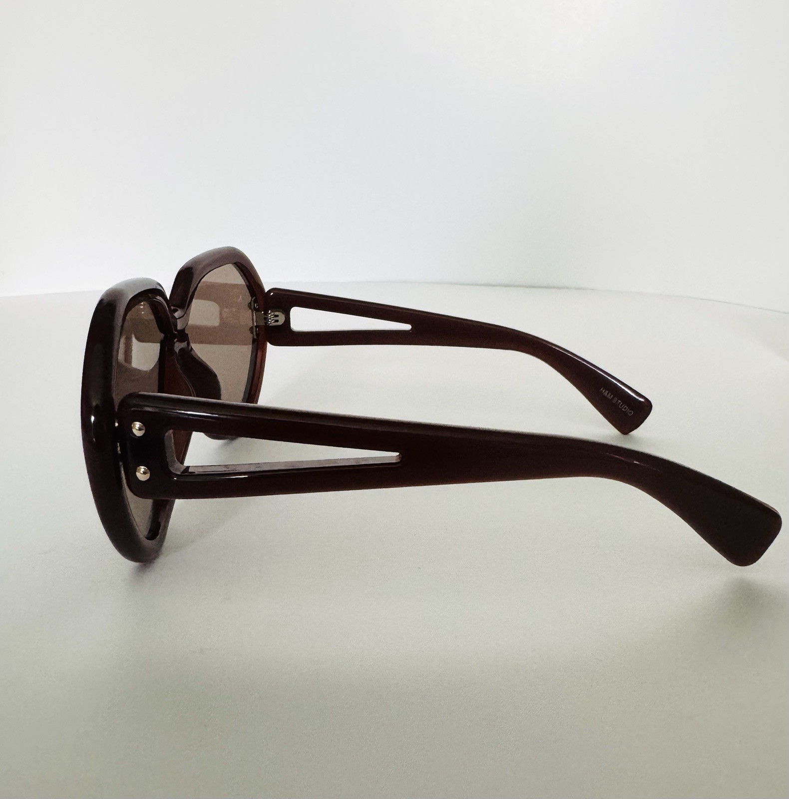 NWOT HM Studio Soldout Boho Resort Oversized Angular Burgundy Brown Sunglasses