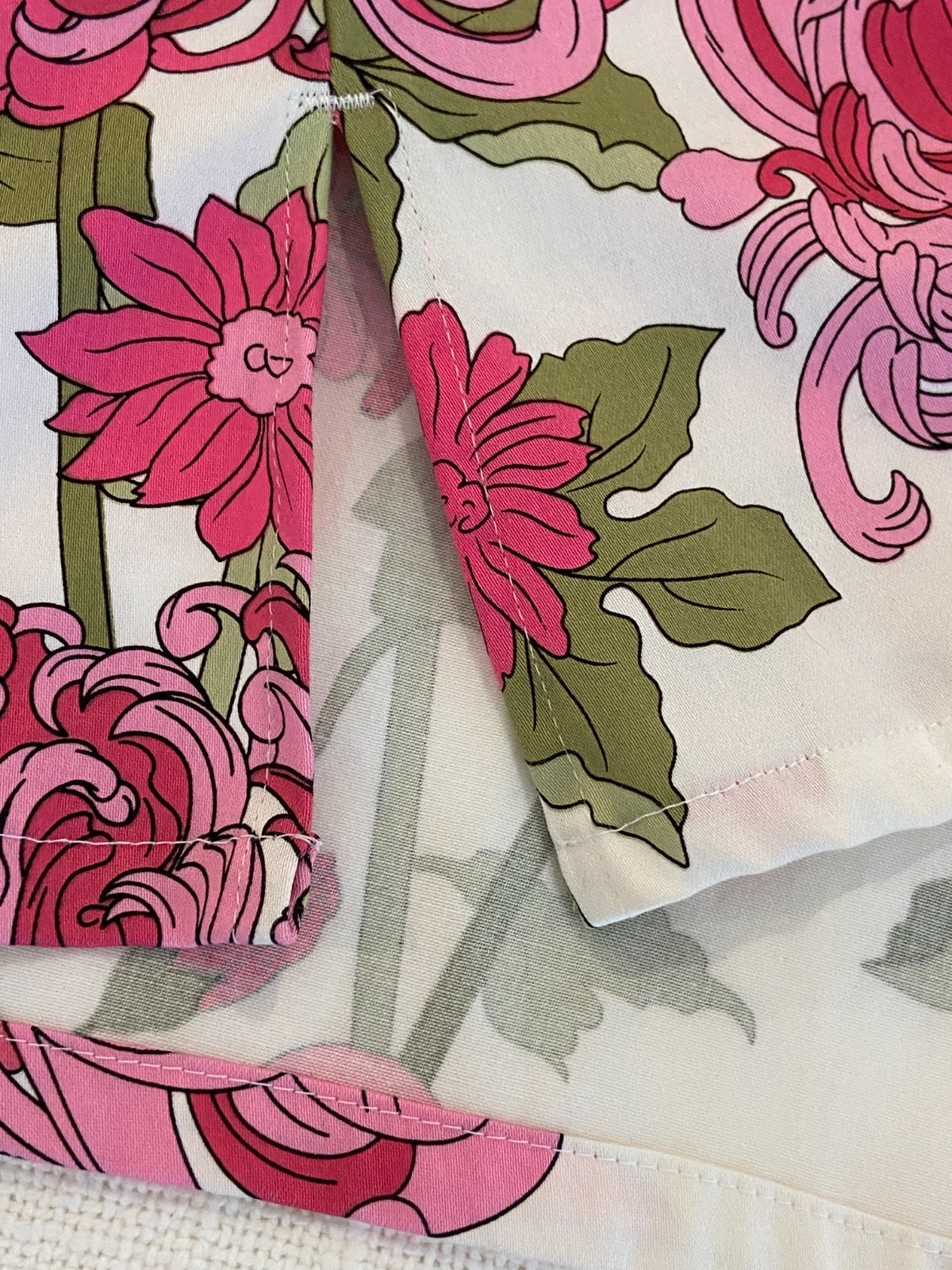 Talbots Blouse Top Button Down Front Bright Pink Floral French Cuffs Sz 4 Petite