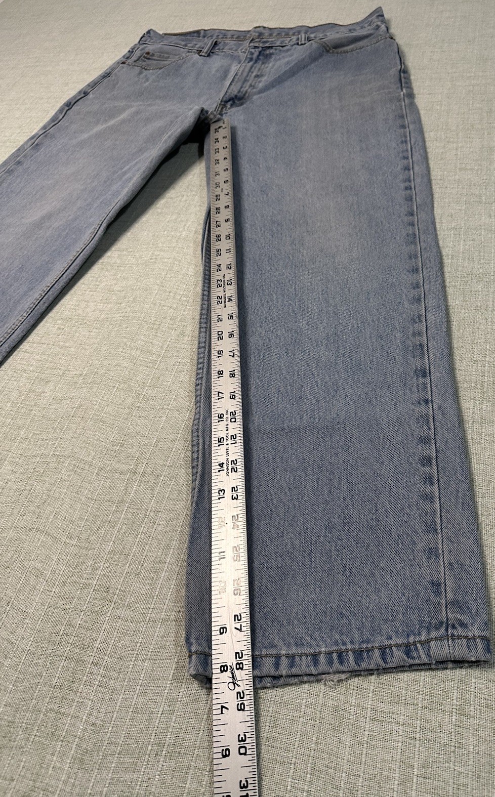 Levi’s 550 Relaxed Fit Medium Blue 100% Cotton Denim Jeans Men’s 36X30