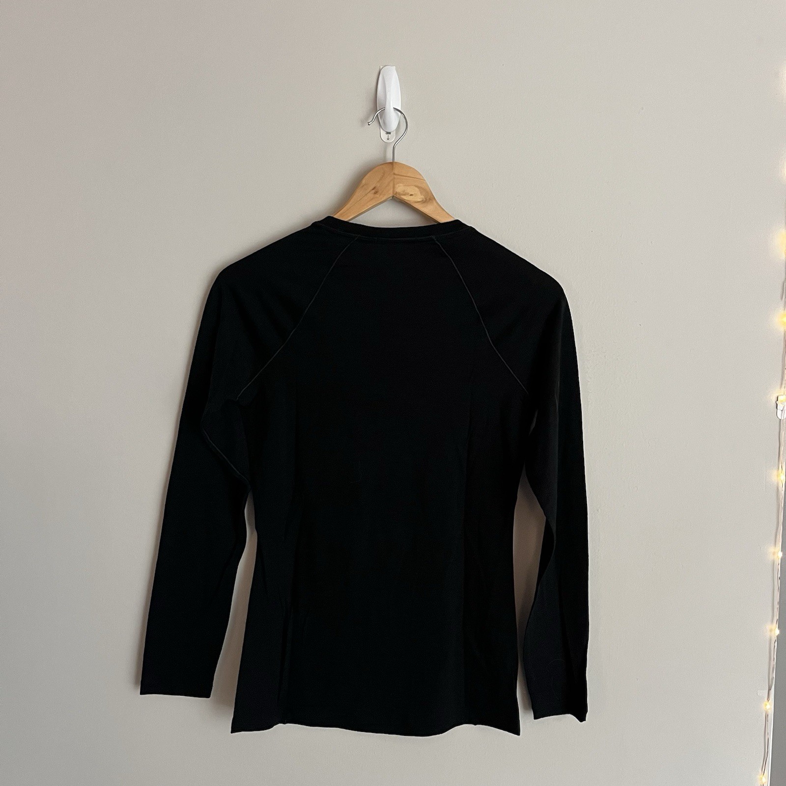 Classic All-Season Merino Long-Sleeve Base Layer Top Women’s XS Great Condition