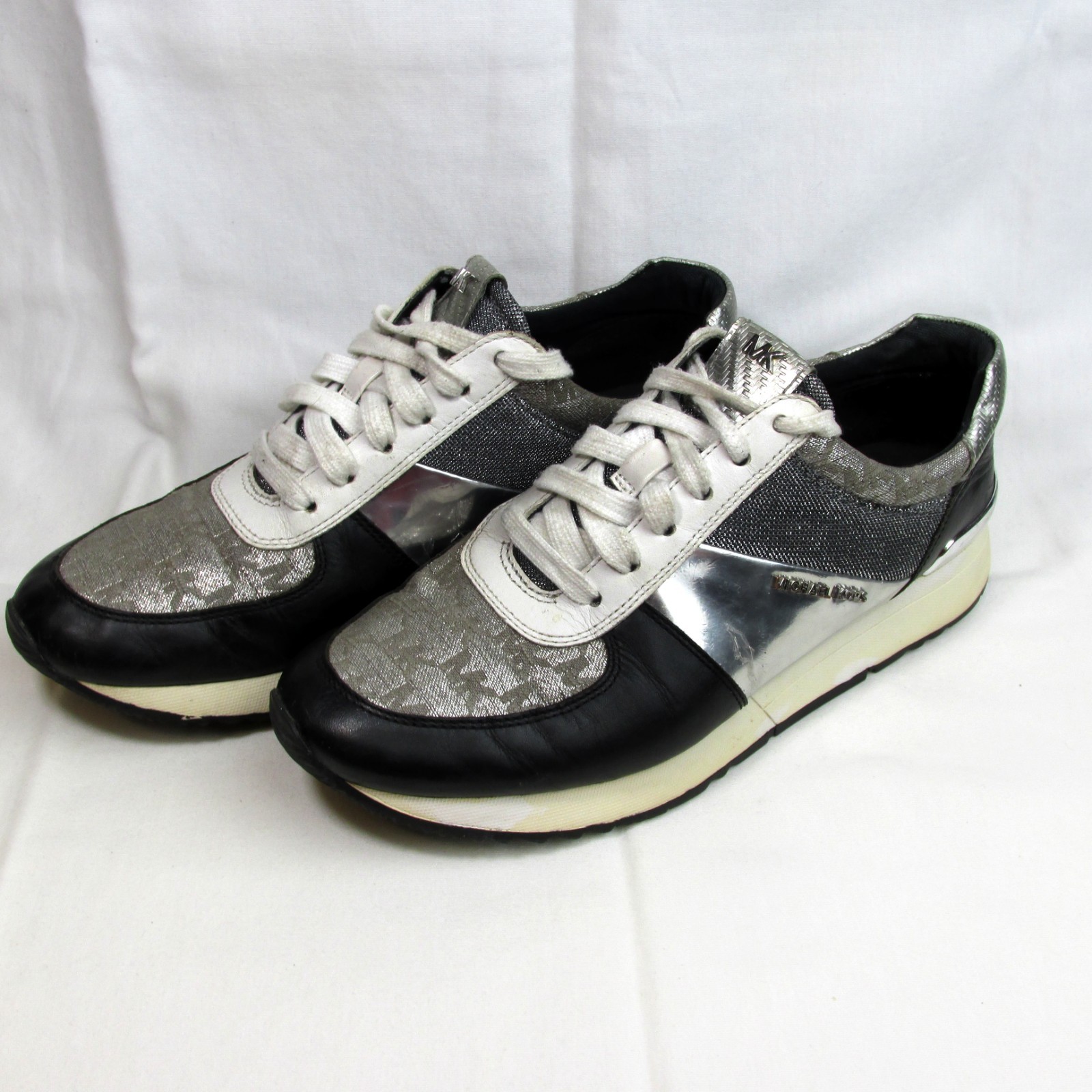 Michael Kors Black White Silver Trainer Sneaker Womens Size 8.5 Luxury Shoes