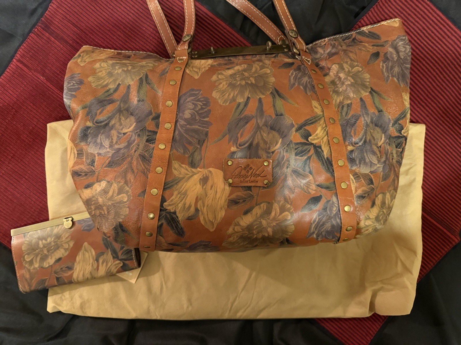 Patricia Nash Floral Large Tote Brown Multicolor Lined Inner Pockets Dust Bag