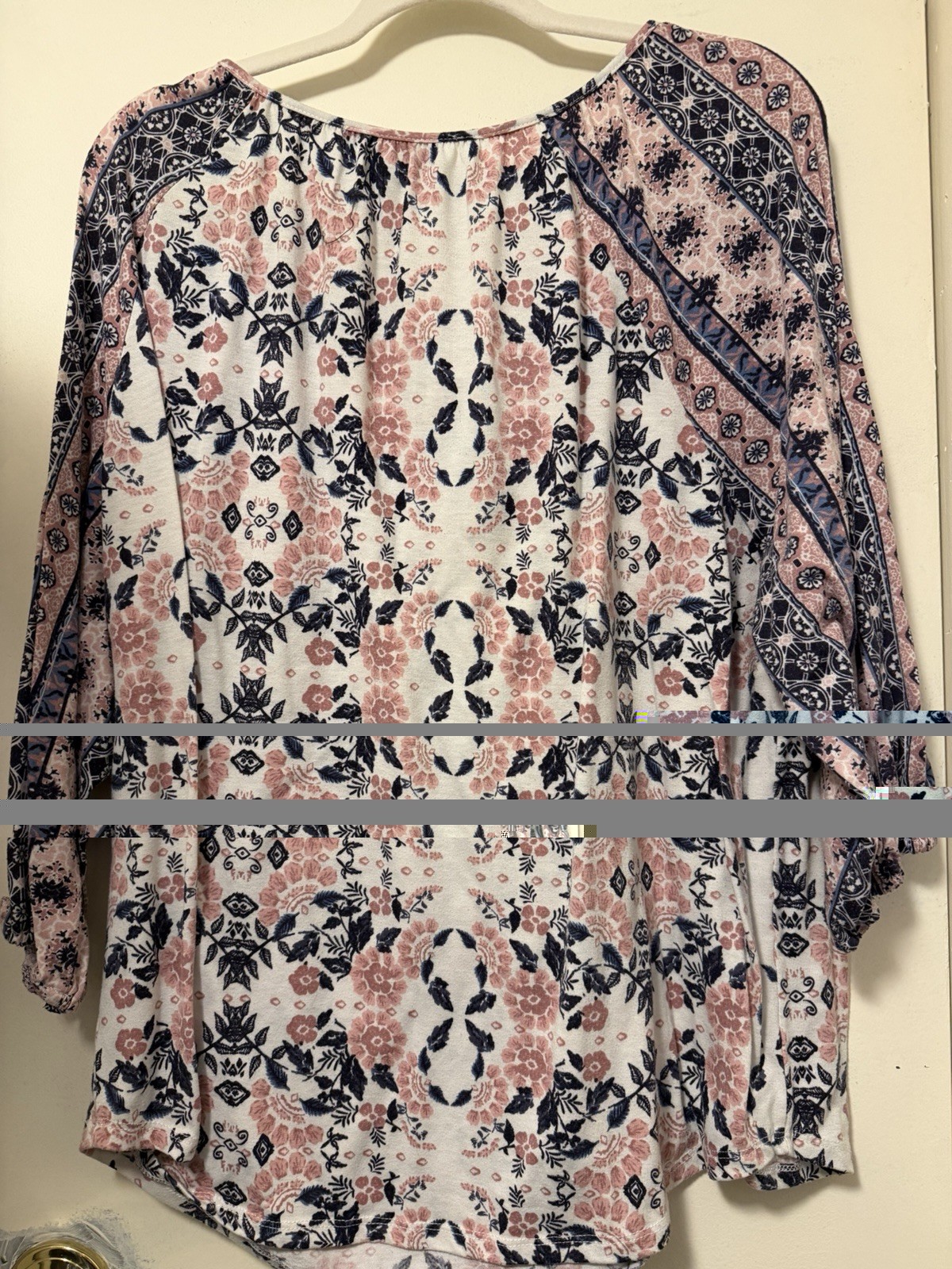 Absolutely Famous Women’s Plus 1X Floral Tie Neck 3/4 Sleeve Blouse Pink