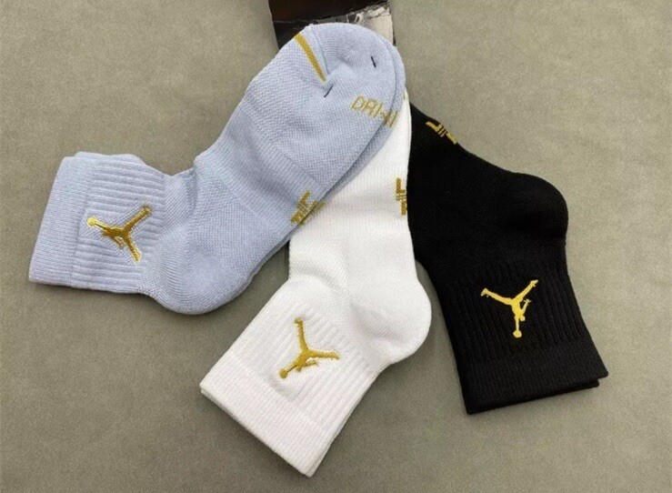 3 Pairs Gold Air Jordan DRI-FIT EVERYDAY MAX Ankle Socks Men’s Size L