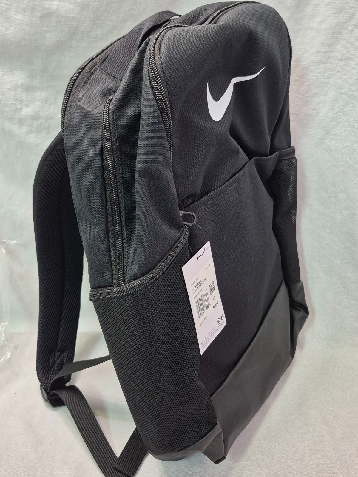 Nike Unisex Adult Gameday Brasilia 9.5 Training Backpack, Blk/White, M *MSRP $47
