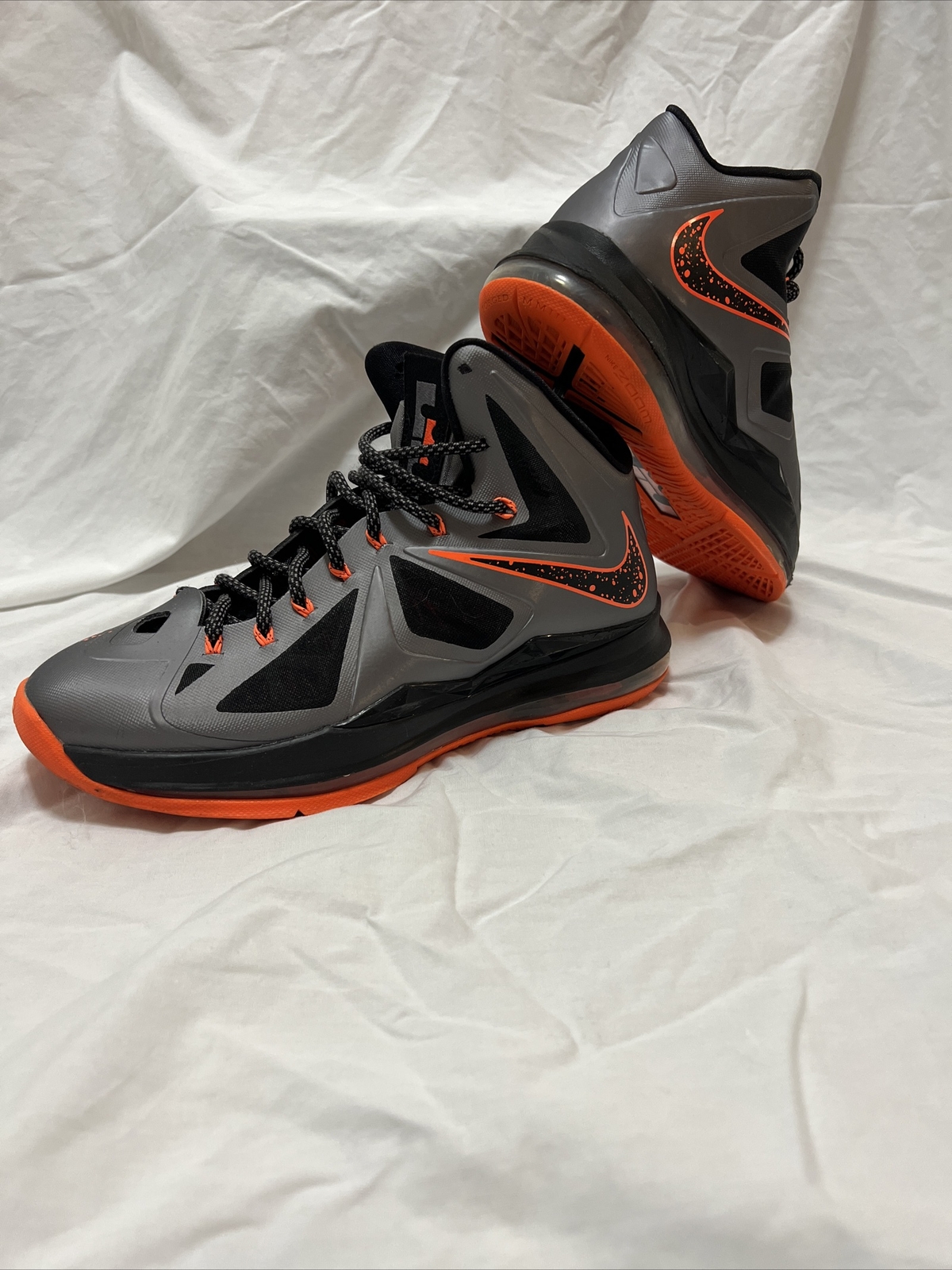Size 9.5 – Nike LeBron 10 Lava 2012