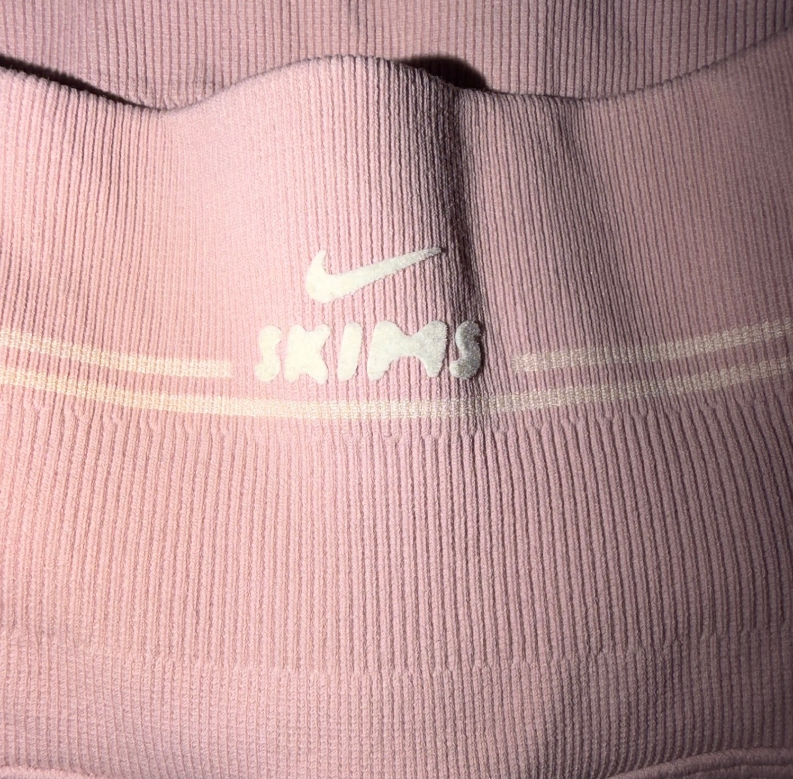 Skims Ribbed Seamless Dip Back Legging 26 Inch in Himalayan Pink, Size XS