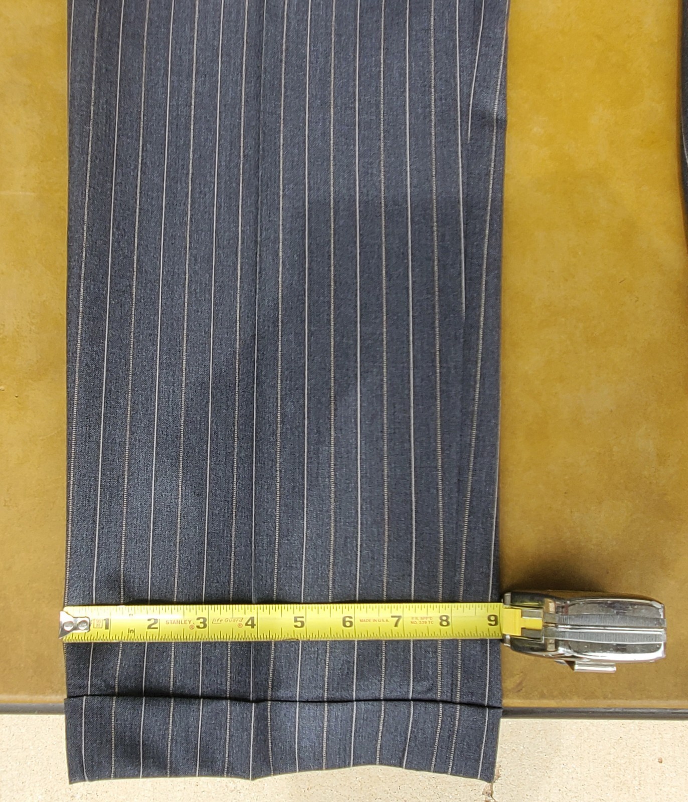 Tom James Corporate Image Mens Navy Pinstripe Wool Suit Sz 46 R Pants 36 X 32