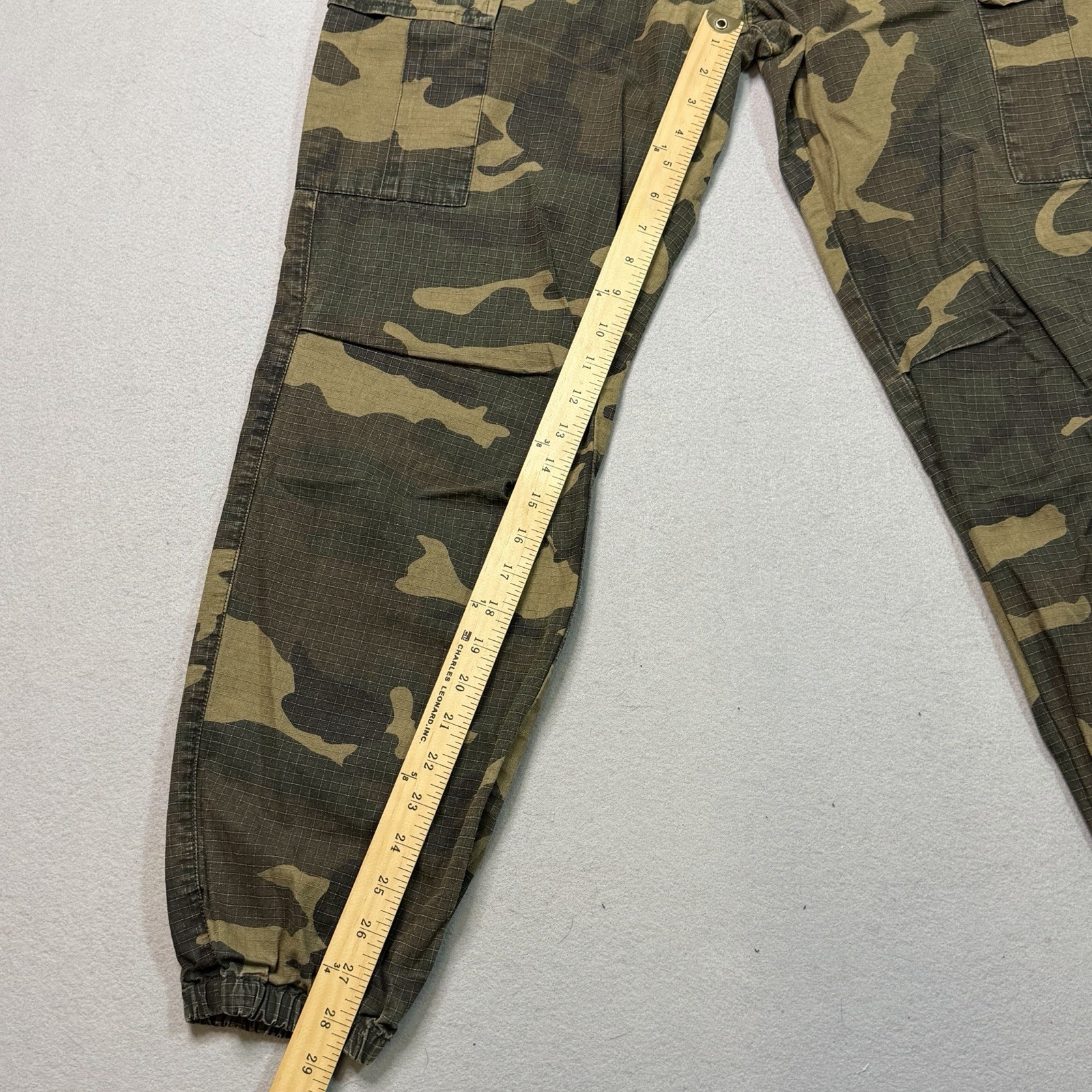 Carhartt WIP Green Cargo Jogger 6.5 Oz Ripstop Camo Combi Large