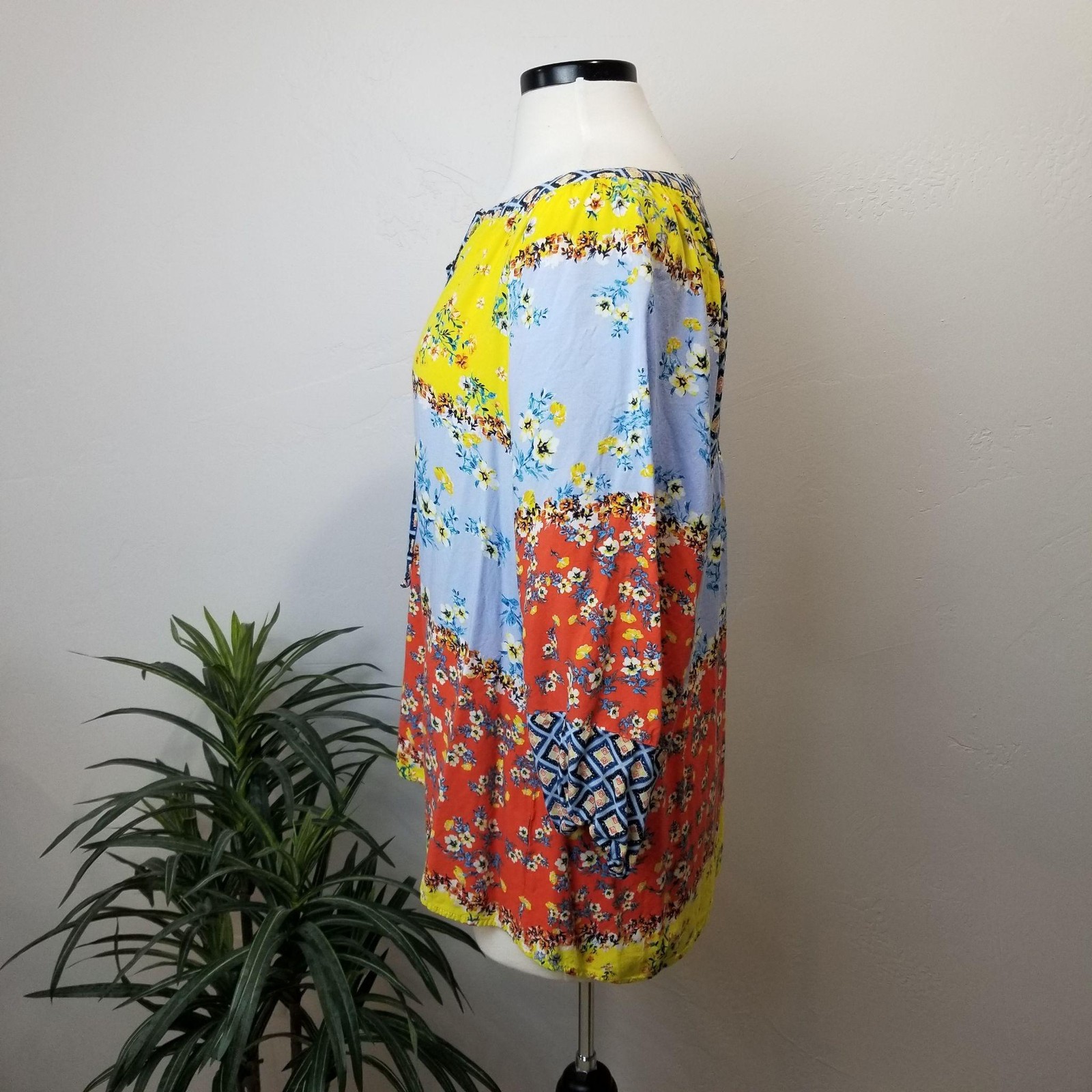 Fig and Flower Blouse Womens XL Multicolor Floral Boho Peasant Rayon Patchwork