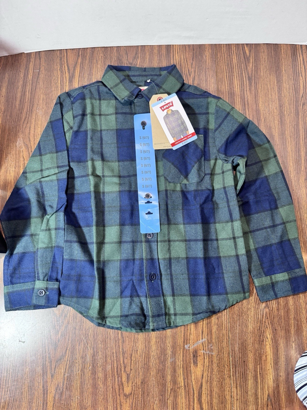 NWT Levi’s Youth Boys Sz S (6-7) Green Blue Plaid Flannel Top Shirt Basic