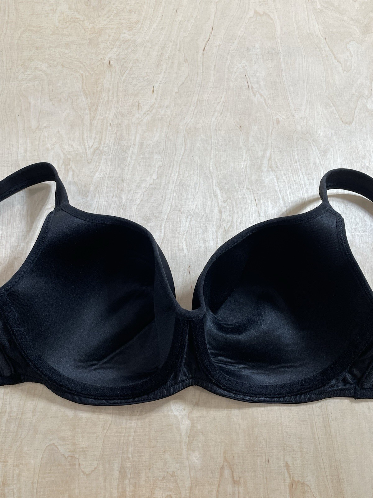 Cacique – Smooth Lightly Lined Balconette Underwire Bra Size 36DD Black