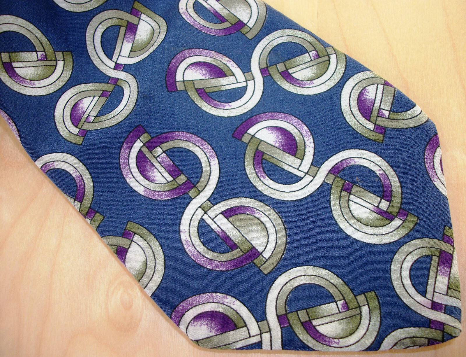 Austin Grey Blue Geometric Semi-Circle Men’s Silk Neck Tie 58″ L x 3.6″ W (D184)