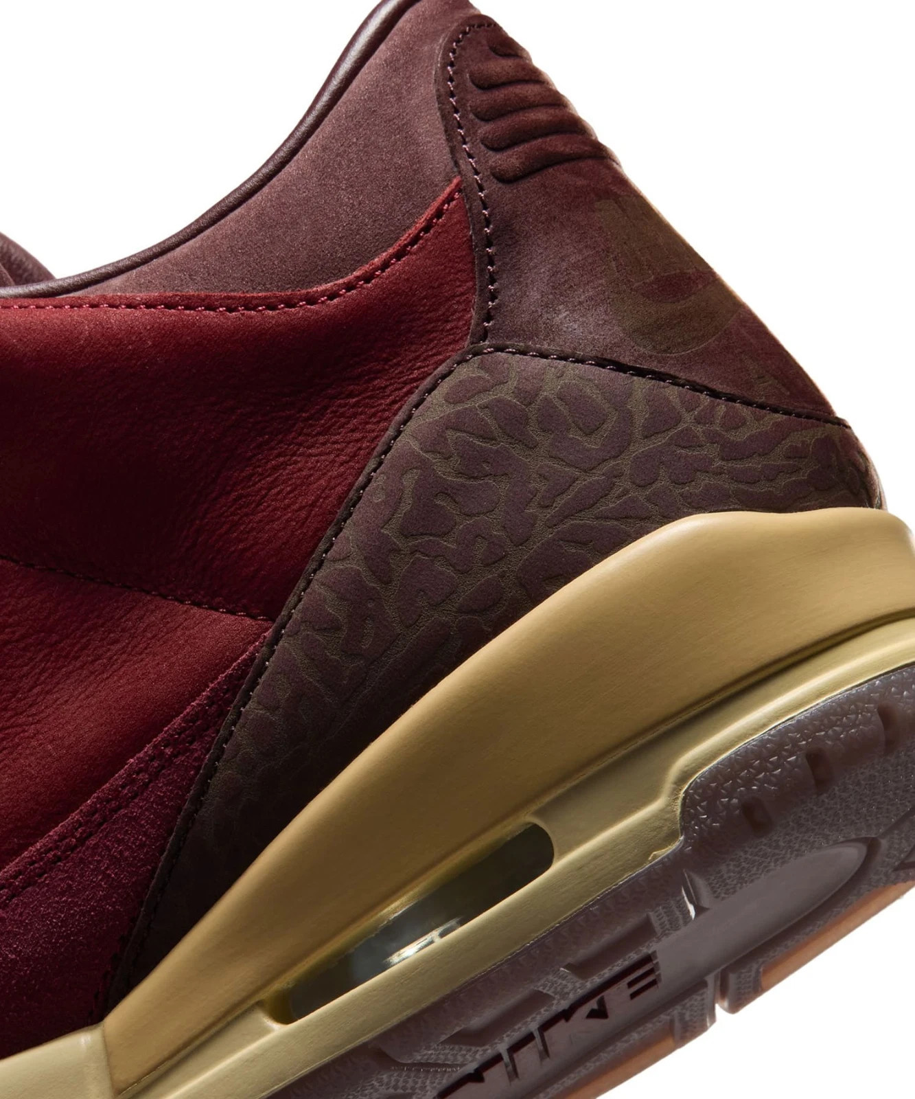 Air Jordan 3 Retro ‘Bin23’ IO7744-600