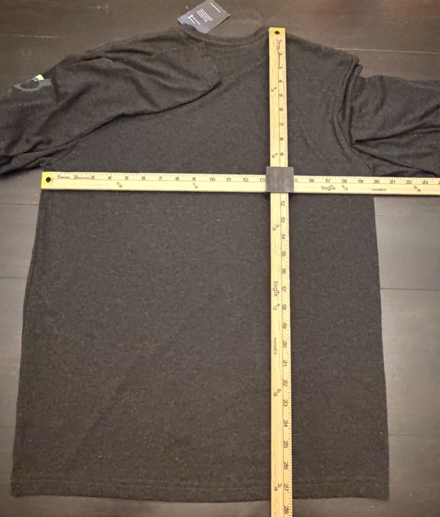NWT! [M] San Diego Comic Con SDCC LS T-shirt Black Neon Eye Official Merch $45